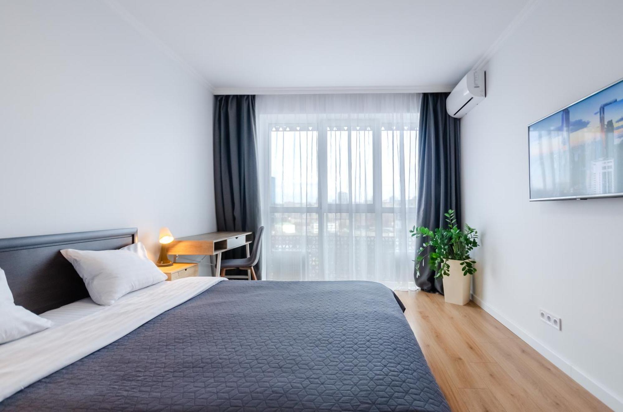 Petrovdom 7-27 In Rc Kvartet Cozy Apartment Nearby With Central Railway Station Kiev Esterno foto